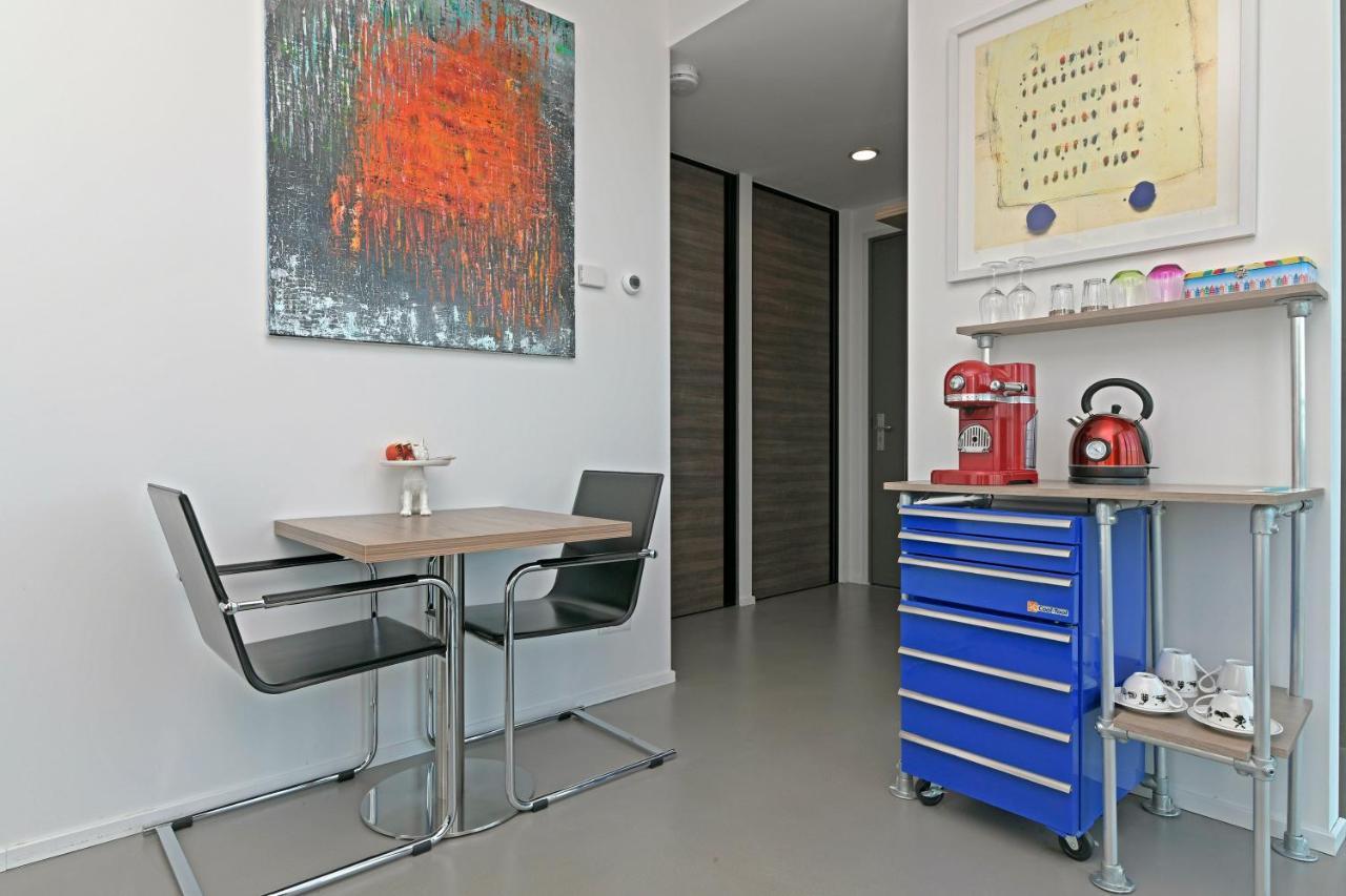 Black Jack Suites אמסטרדם מראה חיצוני תמונה