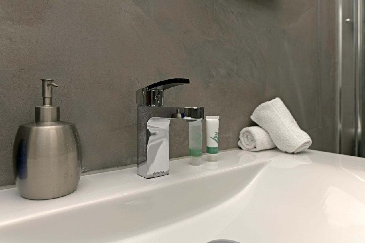 Black Jack Suites אמסטרדם מראה חיצוני תמונה